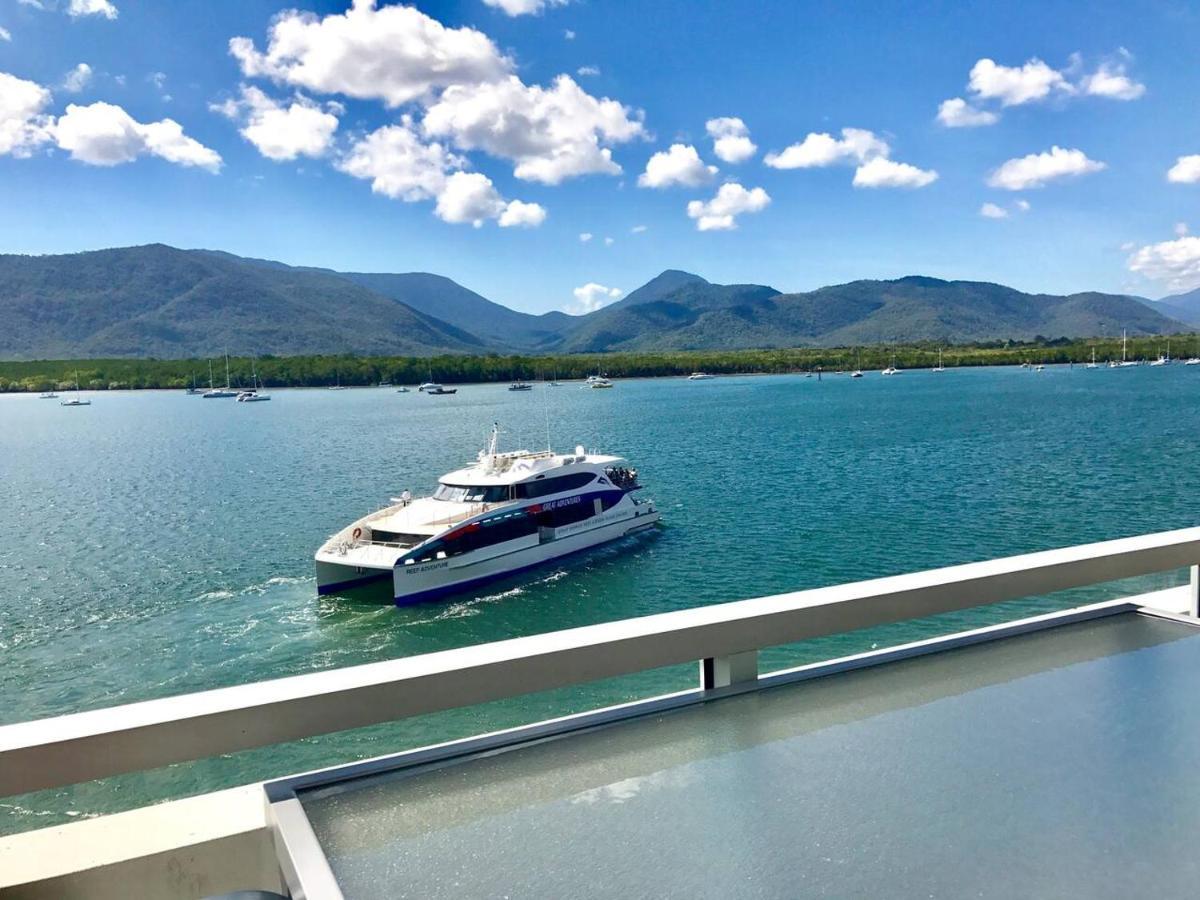 Cairns Waterfront Luxury At Harbourlights Apartment Exterior photo